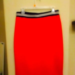 Red casual skirt- Vince Camuto